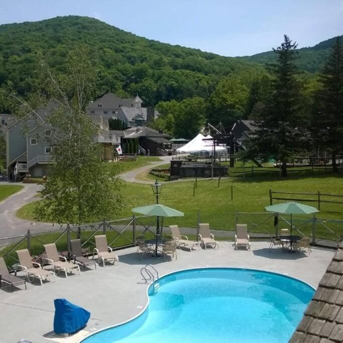 Gorgeous New Zen Suite Sleeps 4-Ski On Off Jiminy Hancock Buitenkant foto